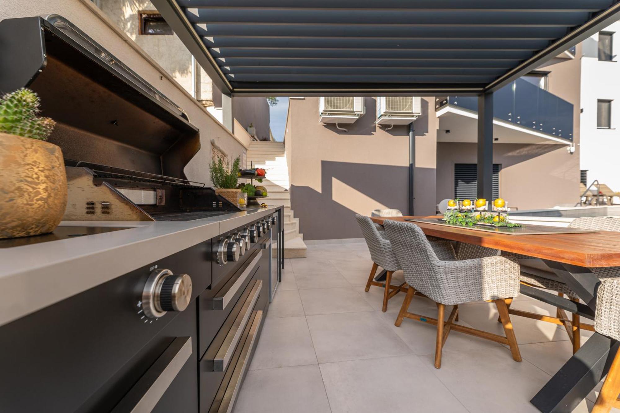 Villa Aurea Apartments Malinska De Luxe ภายนอก รูปภาพ