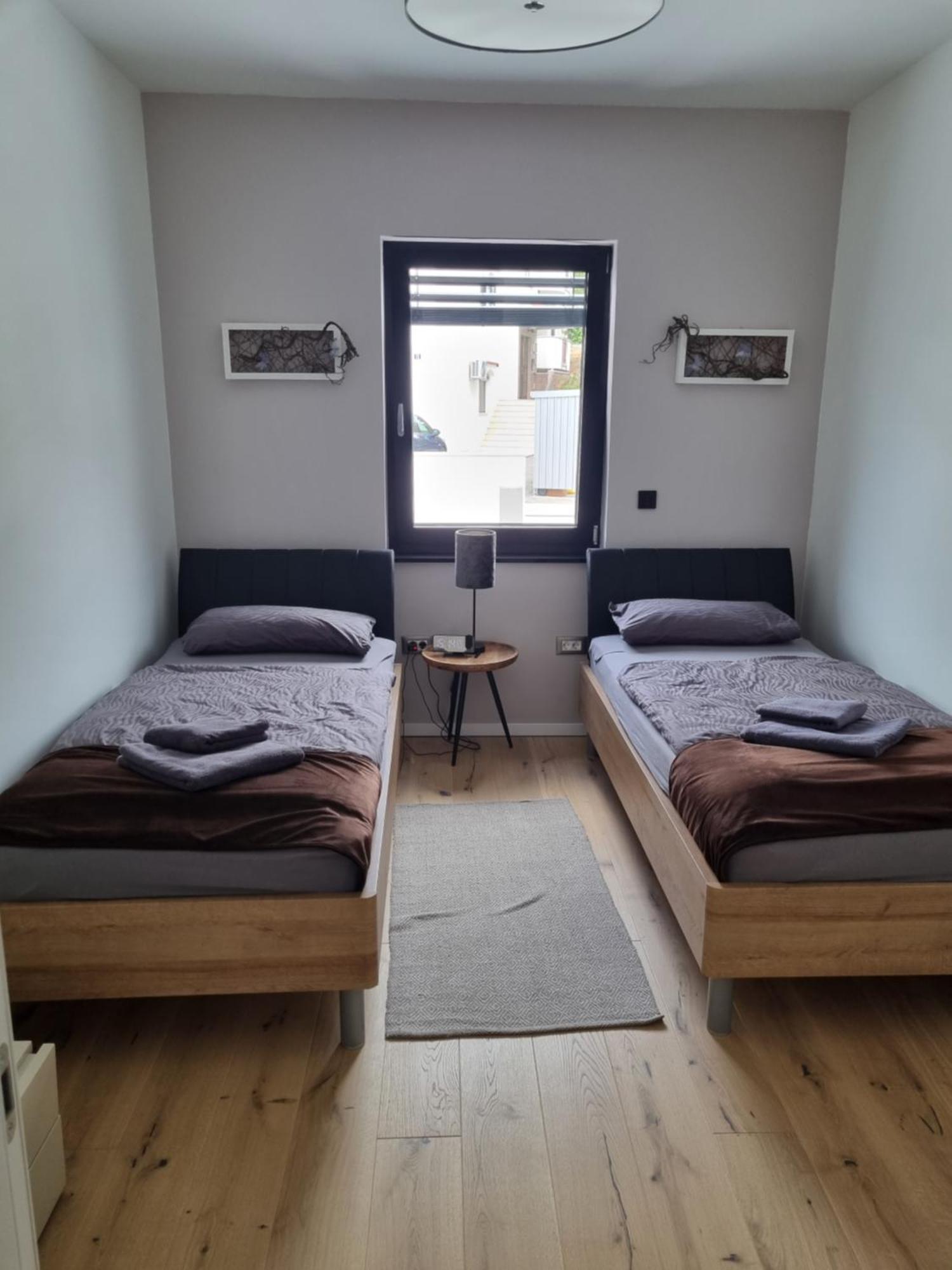 Villa Aurea Apartments Malinska De Luxe ภายนอก รูปภาพ