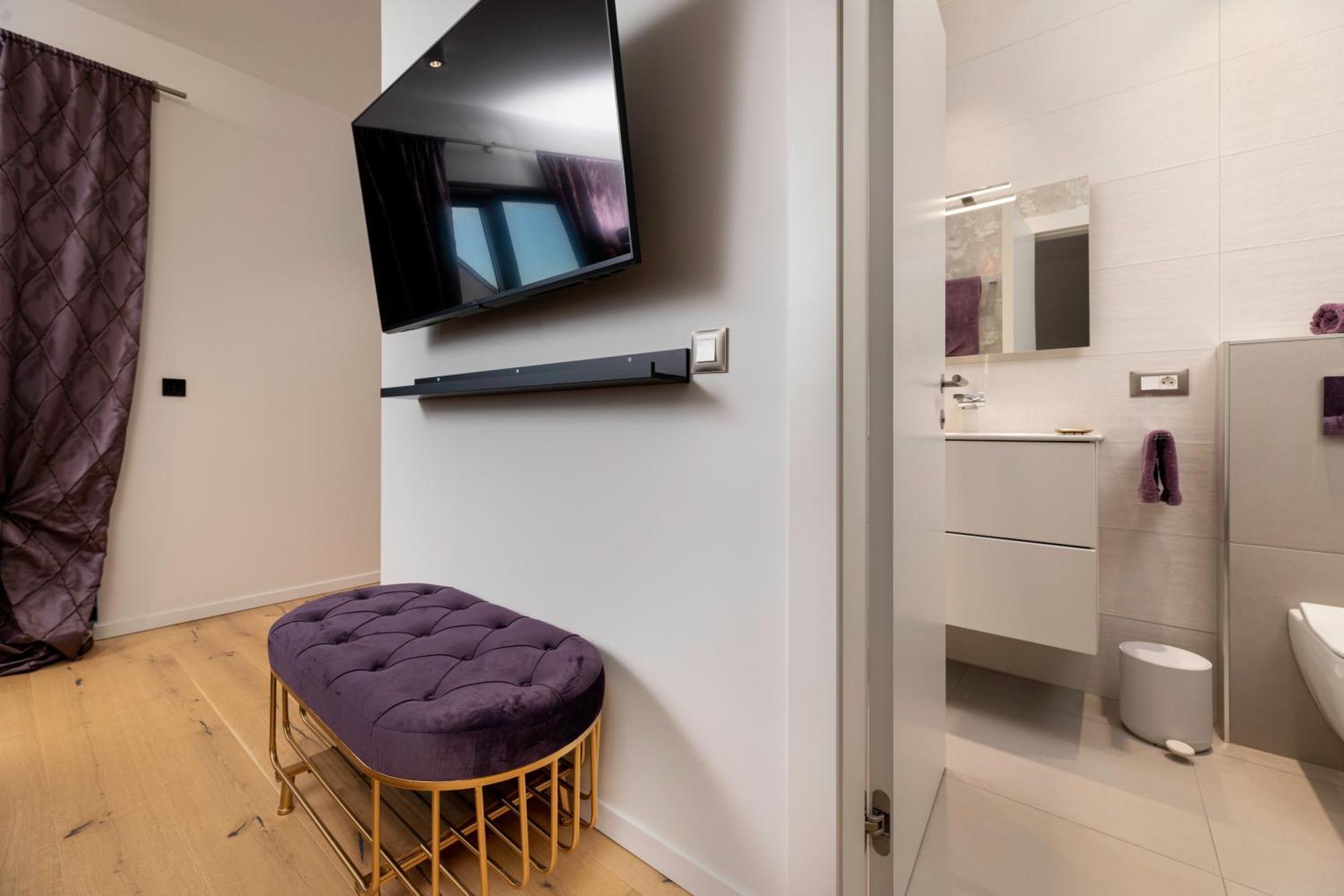 Villa Aurea Apartments Malinska De Luxe ภายนอก รูปภาพ