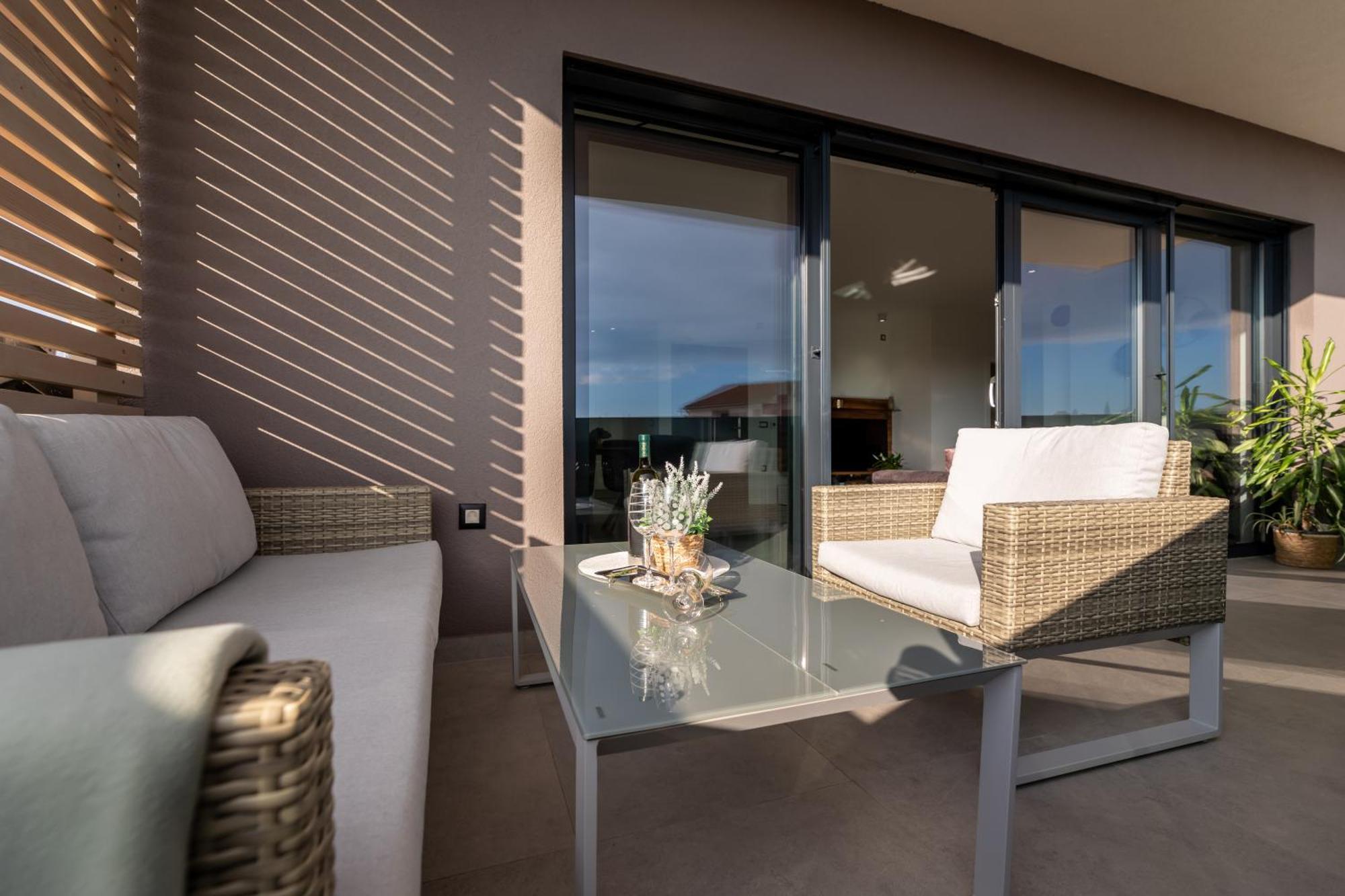 Villa Aurea Apartments Malinska De Luxe ภายนอก รูปภาพ