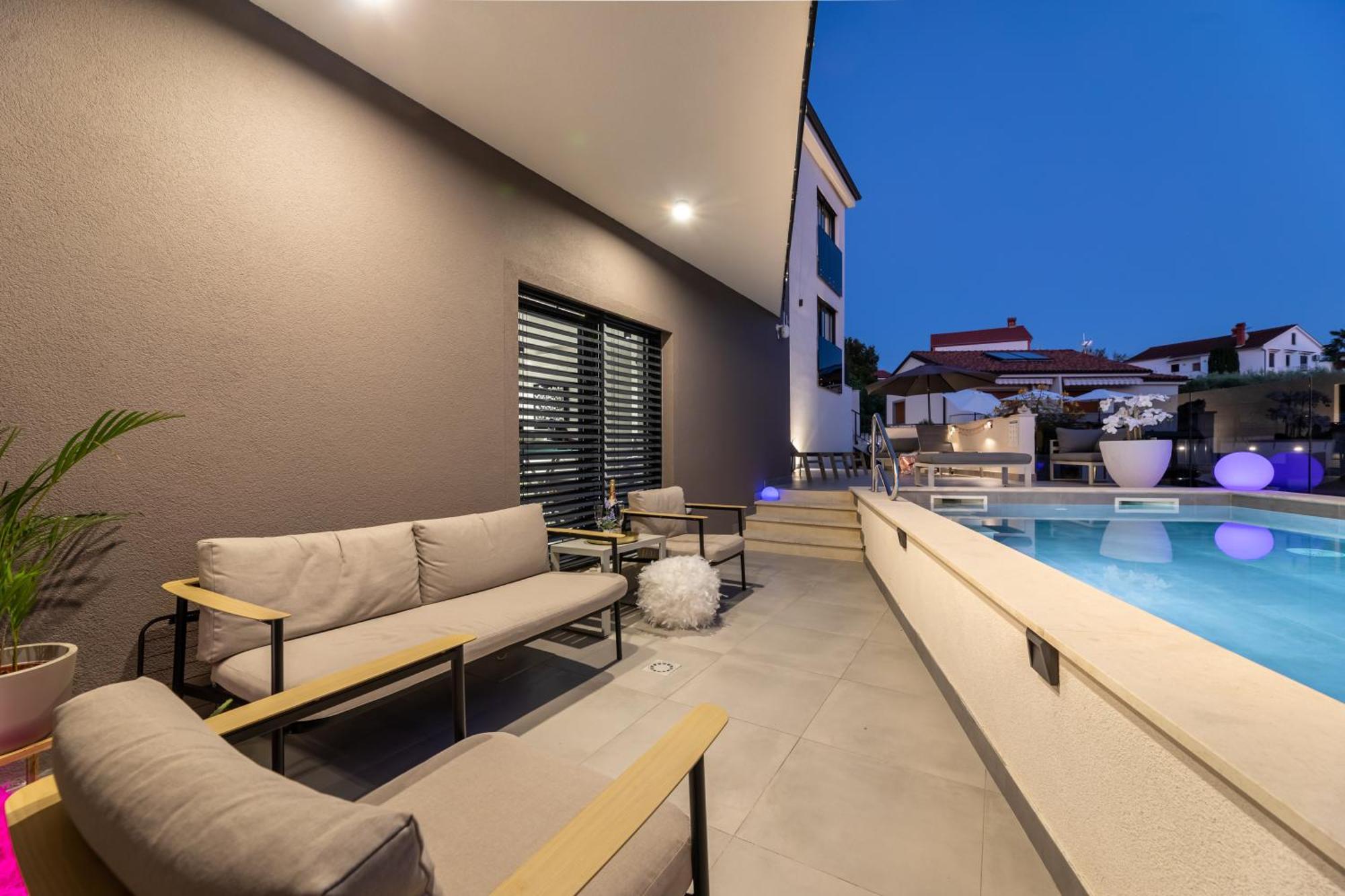 Villa Aurea Apartments Malinska De Luxe ภายนอก รูปภาพ