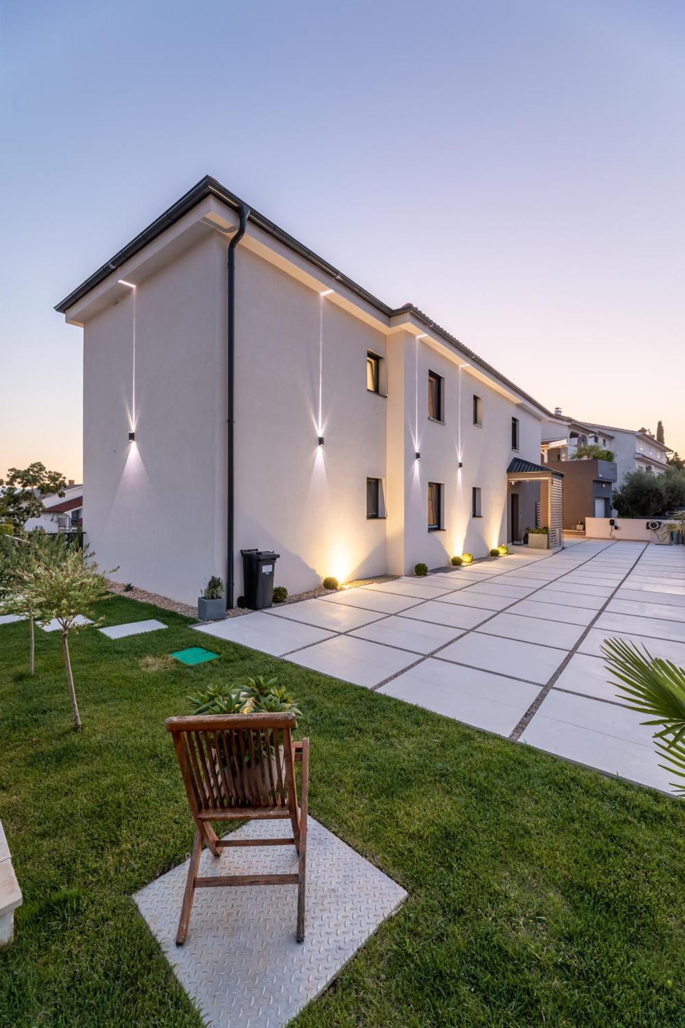 Villa Aurea Apartments Malinska De Luxe ภายนอก รูปภาพ