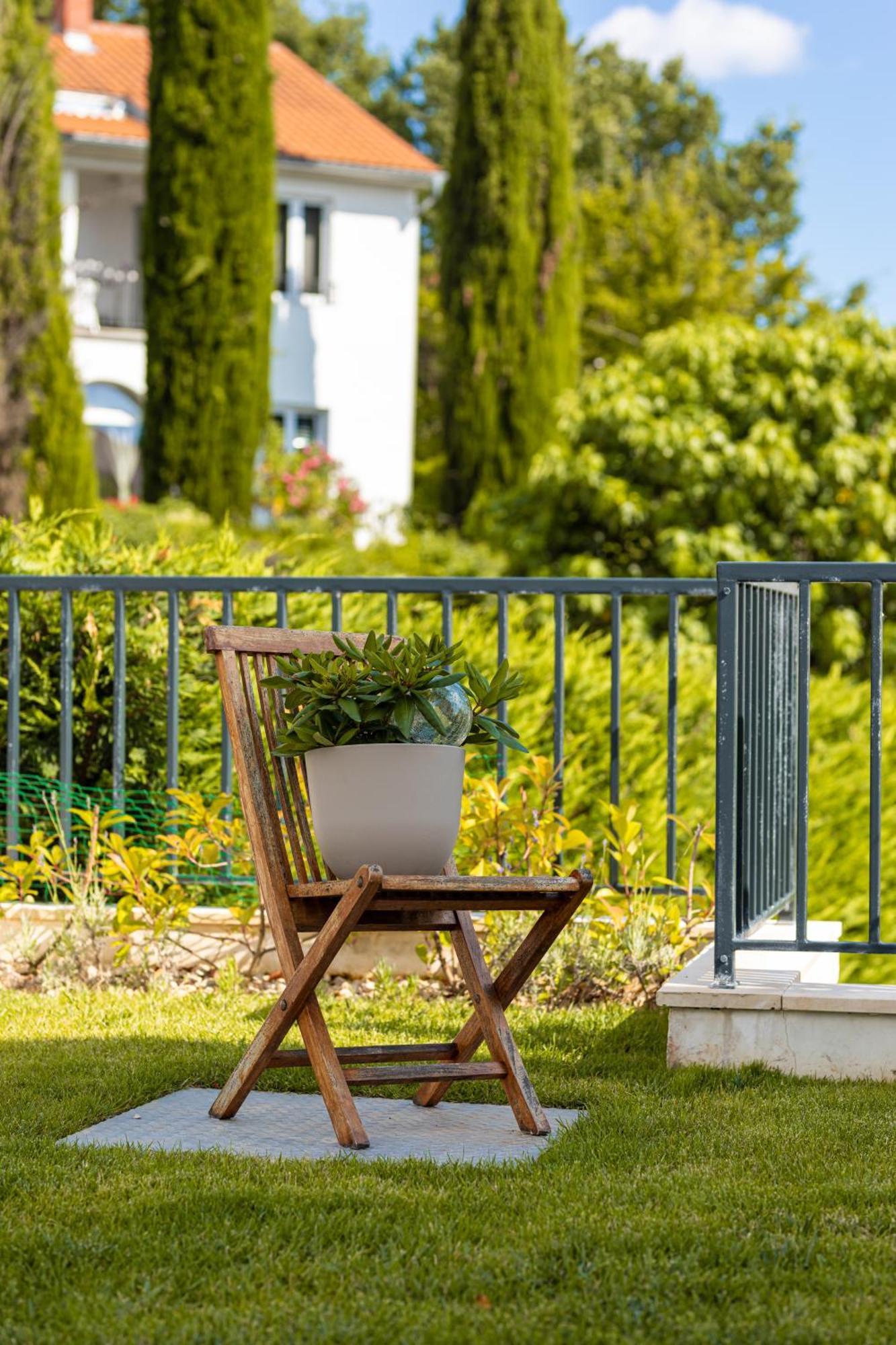 Villa Aurea Apartments Malinska De Luxe ภายนอก รูปภาพ