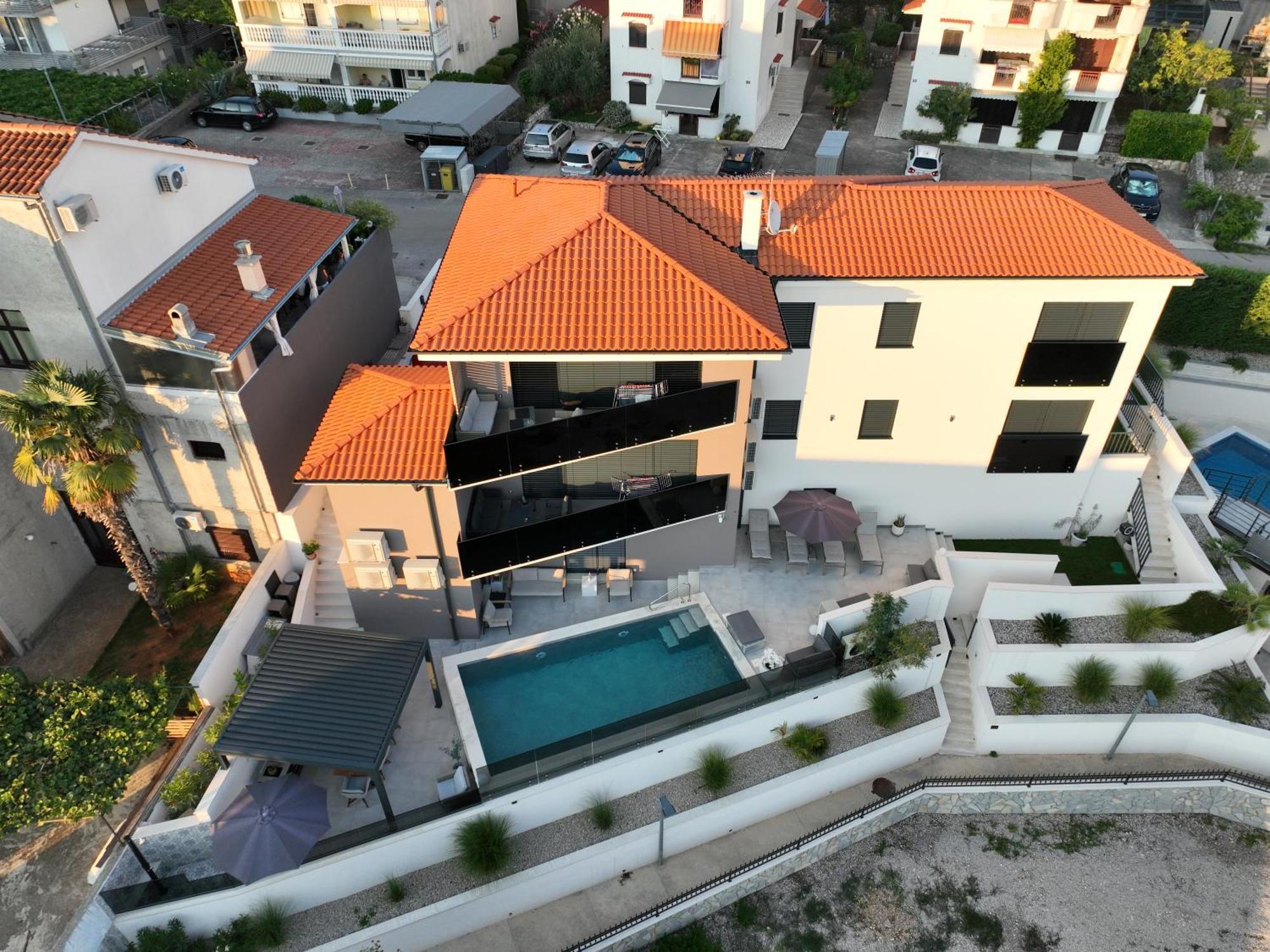 Villa Aurea Apartments Malinska De Luxe ภายนอก รูปภาพ