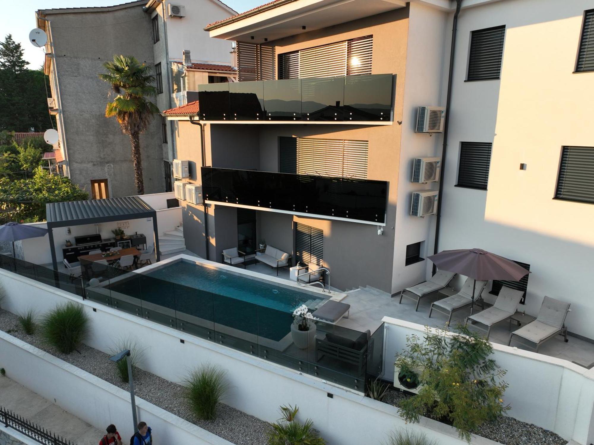 Villa Aurea Apartments Malinska De Luxe ภายนอก รูปภาพ